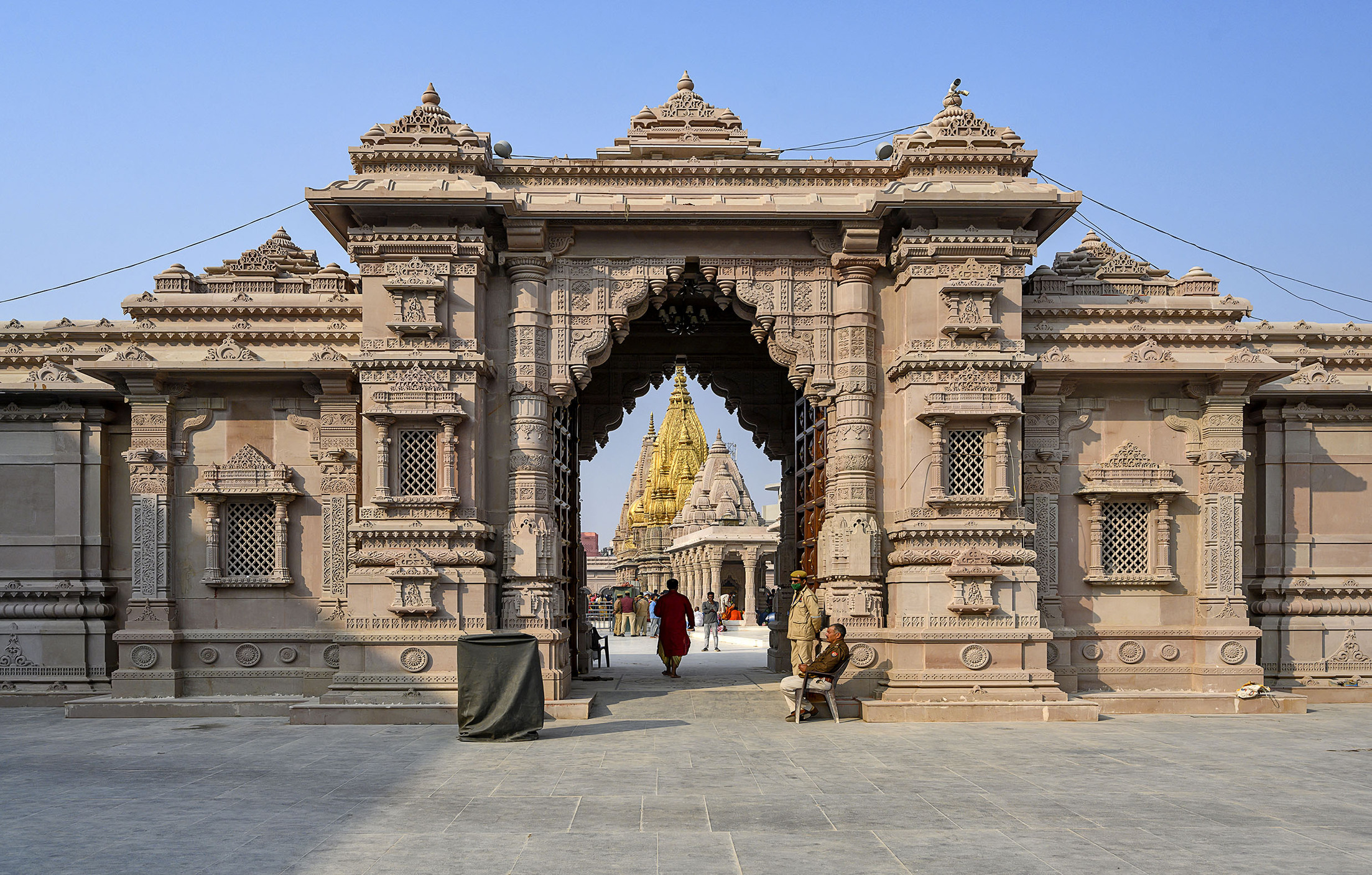 Shri Kashi Vishwanath Temple