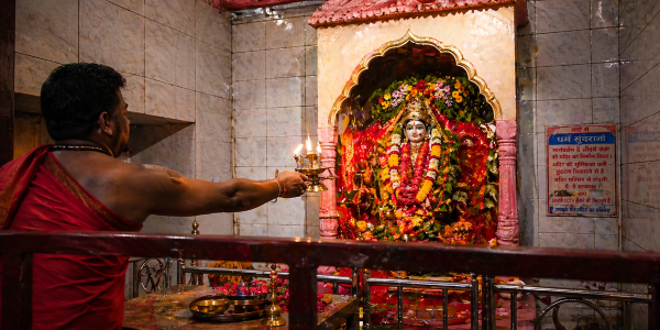 Shringar Seva Puja in Shaktipith Mata Mahisasura Mardini Temple