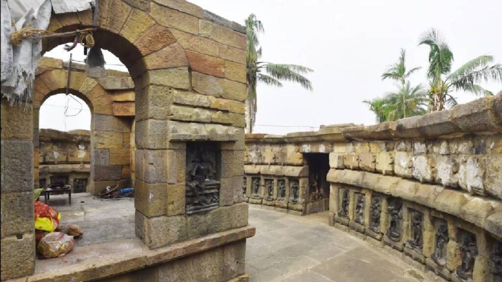 Chausath Yogini Temple - Hirapur