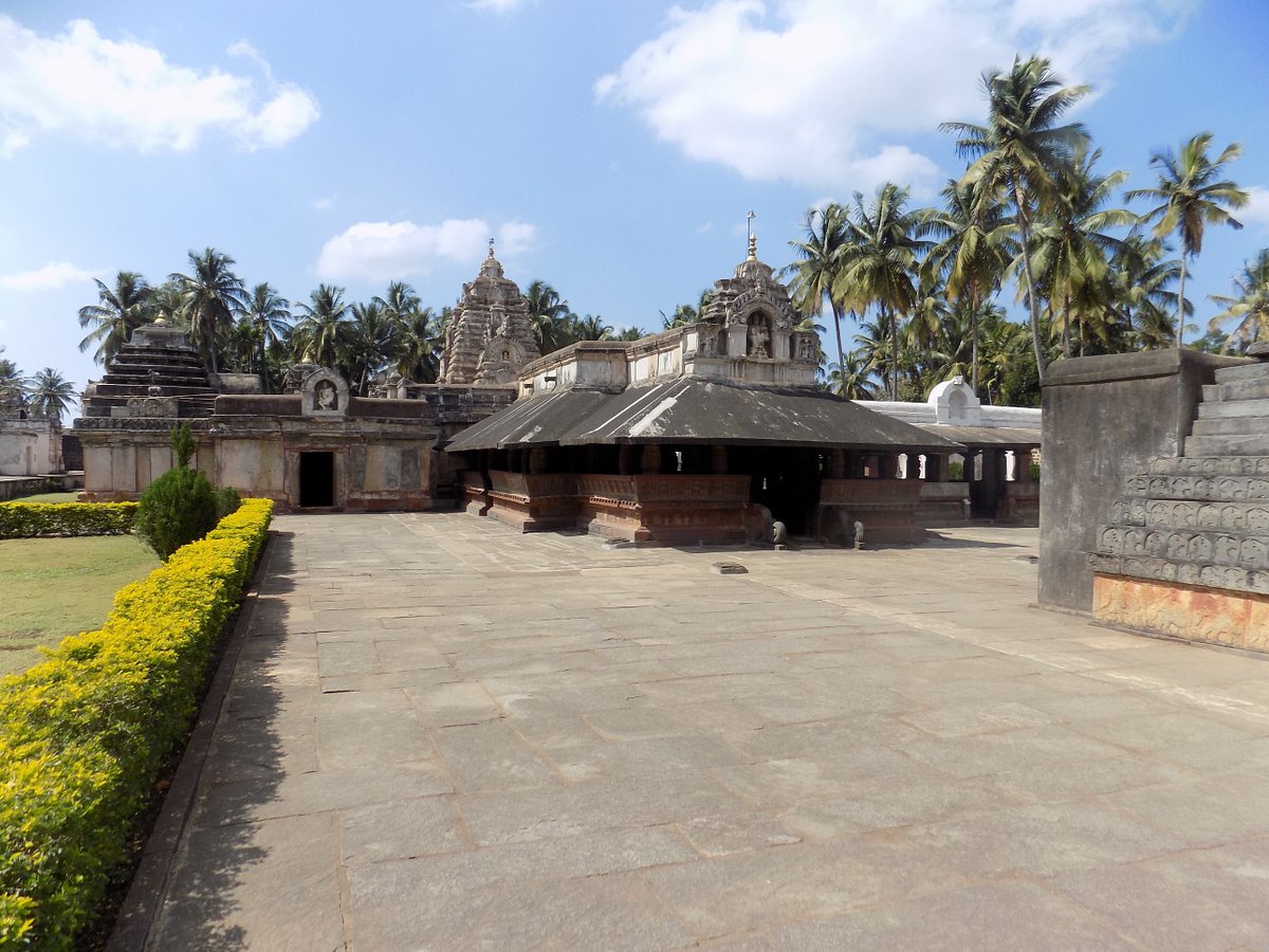 Shri Madhukeshwara Temple