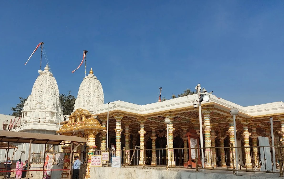 Mahudi Tirth