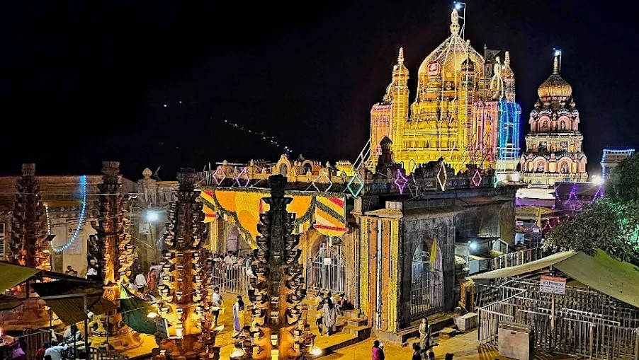 Shri Khandoba Temple Jejuri