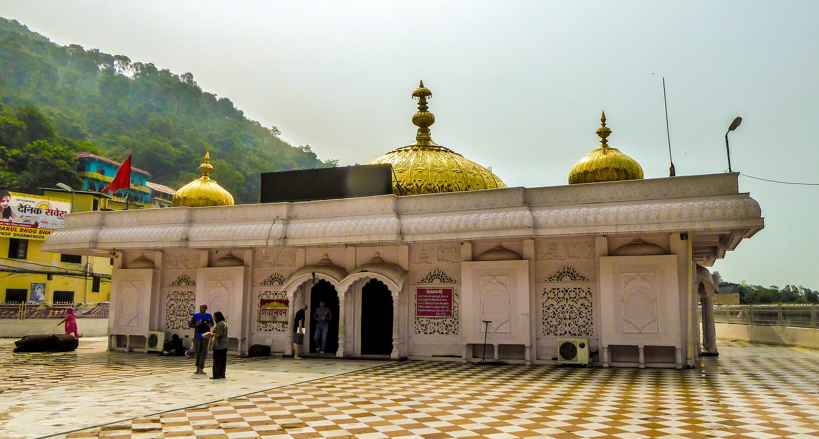 Jwalamukhi Temple