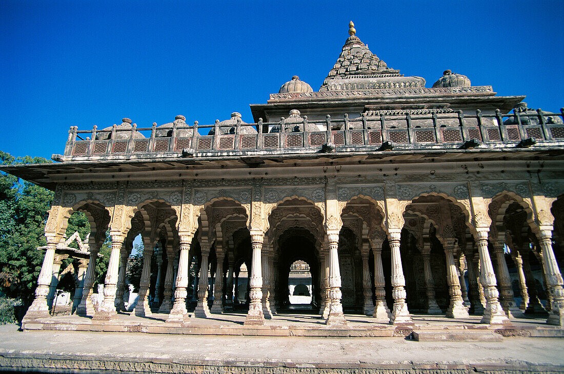 Mahamandir