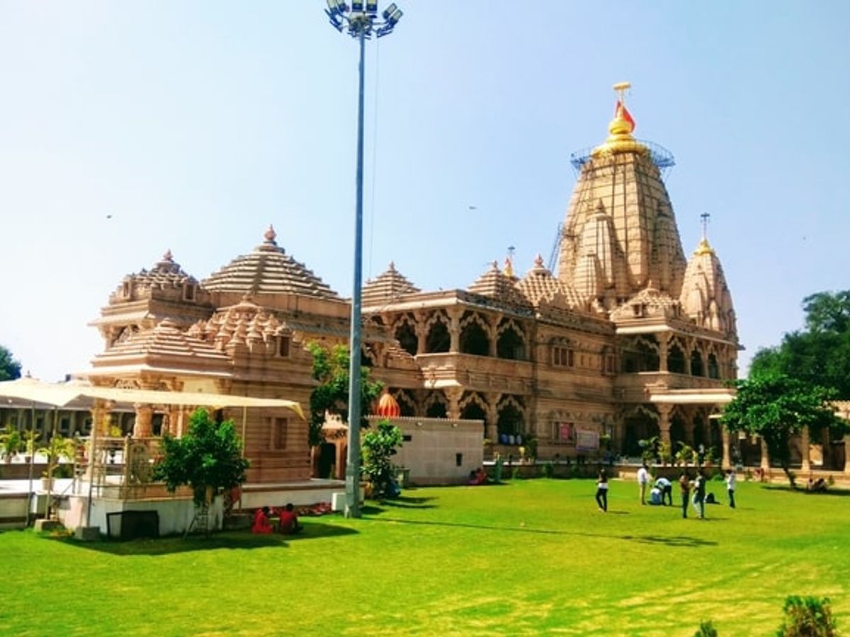 Shri Sanwaliyaji Temple Bhadsore