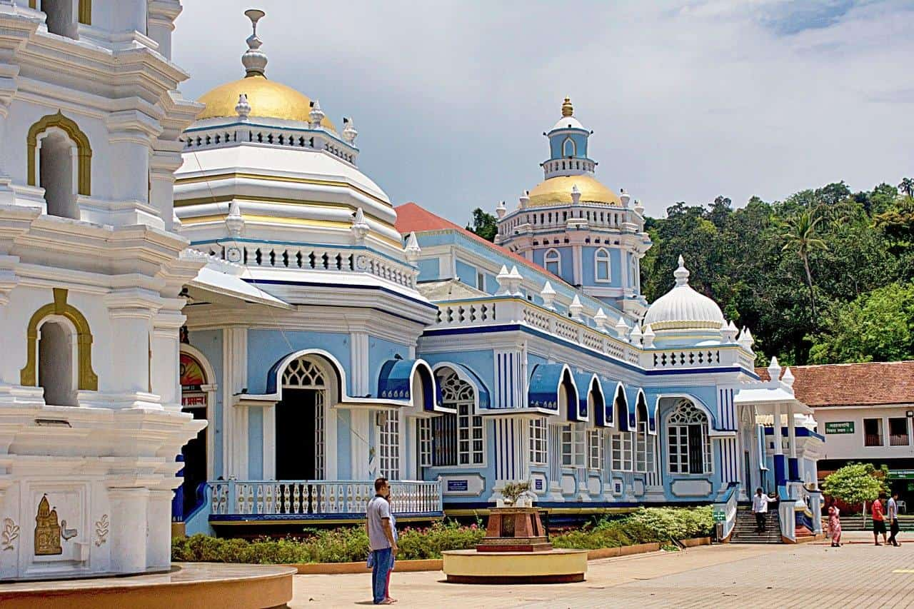 Shree Mangesh temple