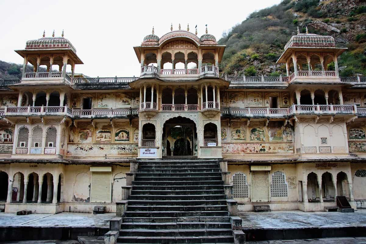 Khole Ke Hanuman Ji Temple