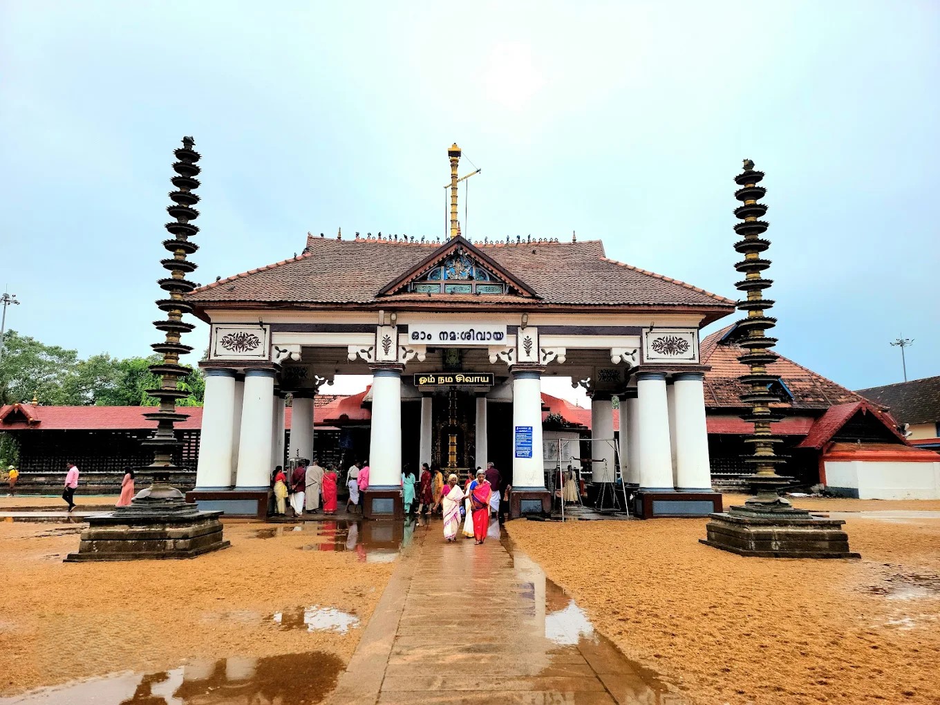 Vaikom Mahadeva Temple - Vaikom
