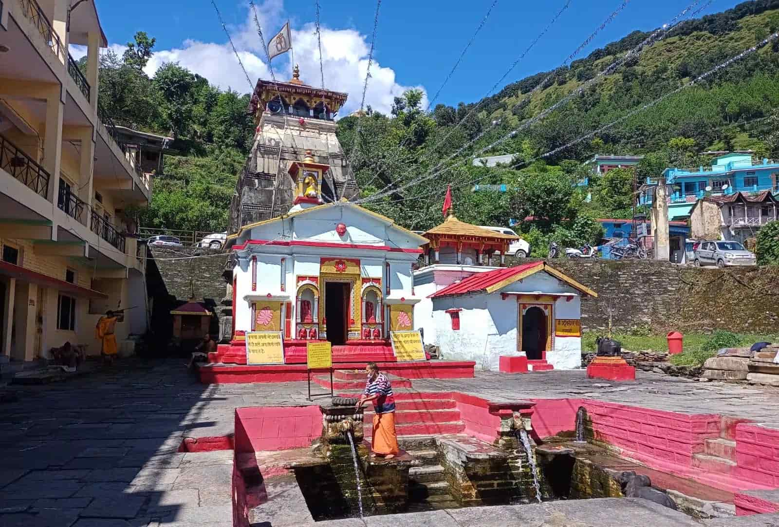 Vishwanath Temple Guptkashi