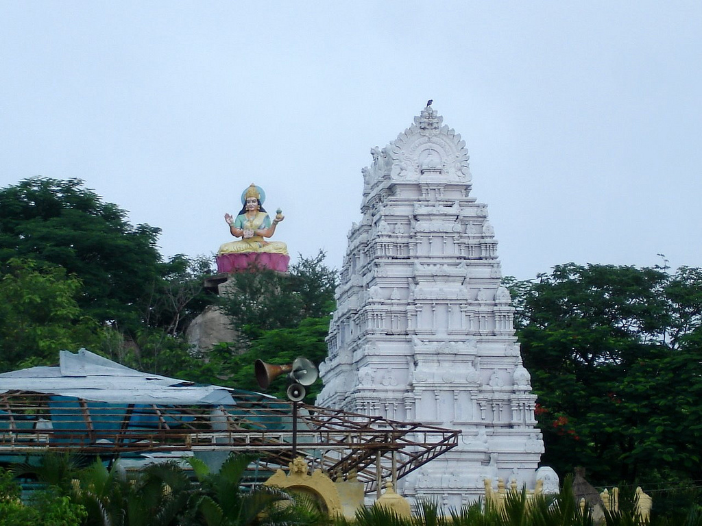 Sri Gnana Saraswathi Devasthanam - Basar