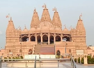 BAPS Shri Swaminarayan Mandir - Bhasa