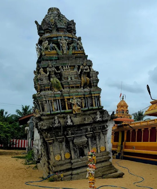 Ealathu Tiruchendur Murugan Temple - Kalladi
