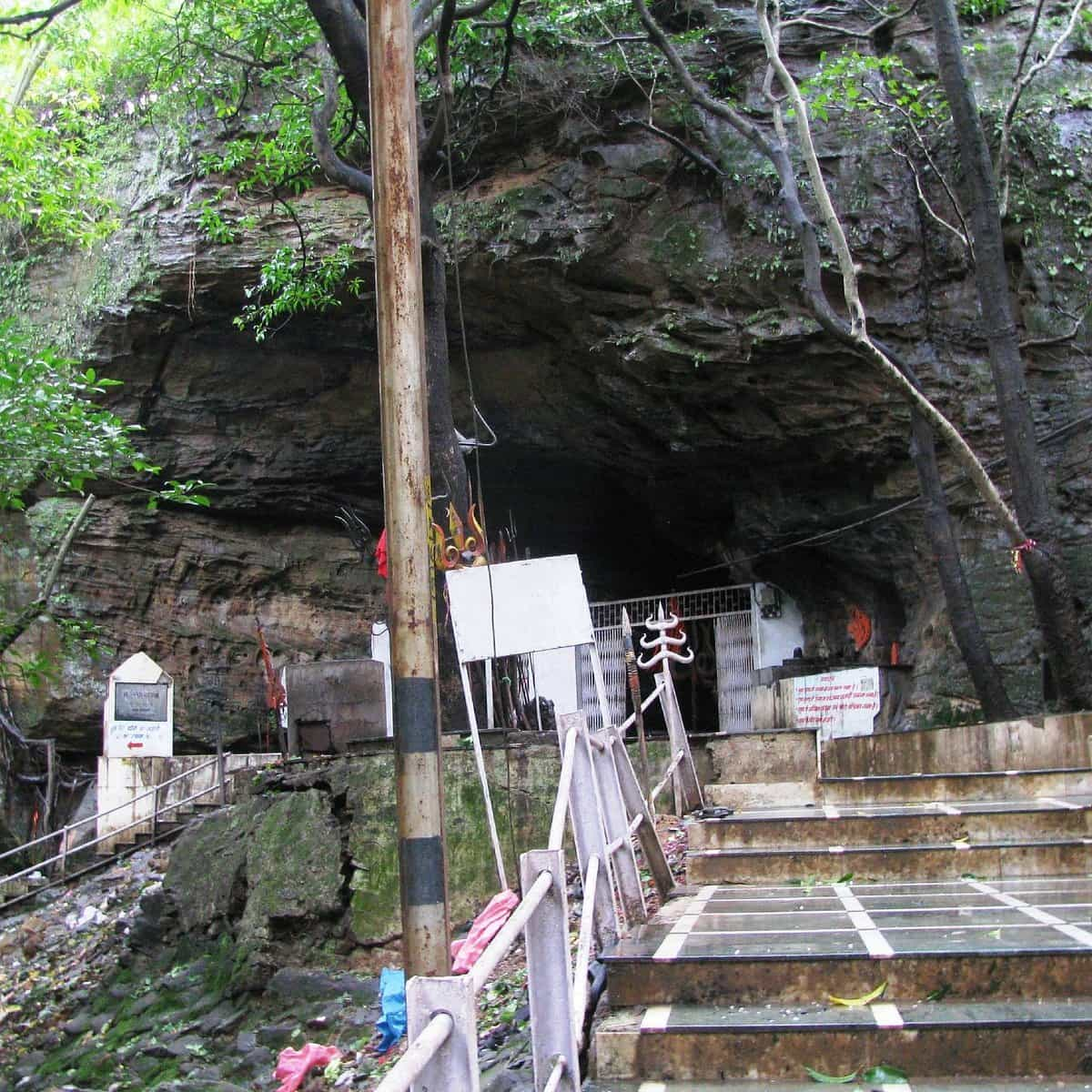 Bada Mahadev Temple Pachmarhi