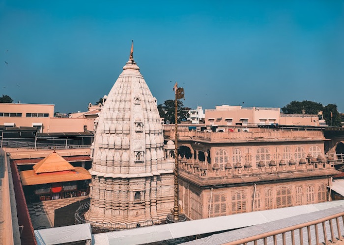 Shri Gajanan Maharaj Temple