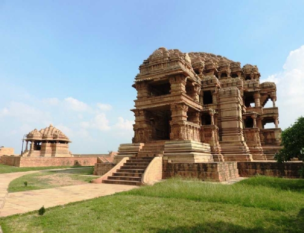 Sasbahu Temple