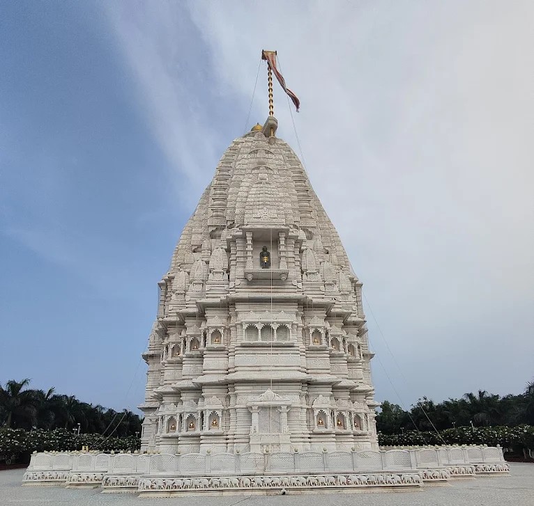 Manilaxmi Jain Tirth - Anand