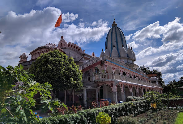 shri shri Radha Madhava Sundar mandir