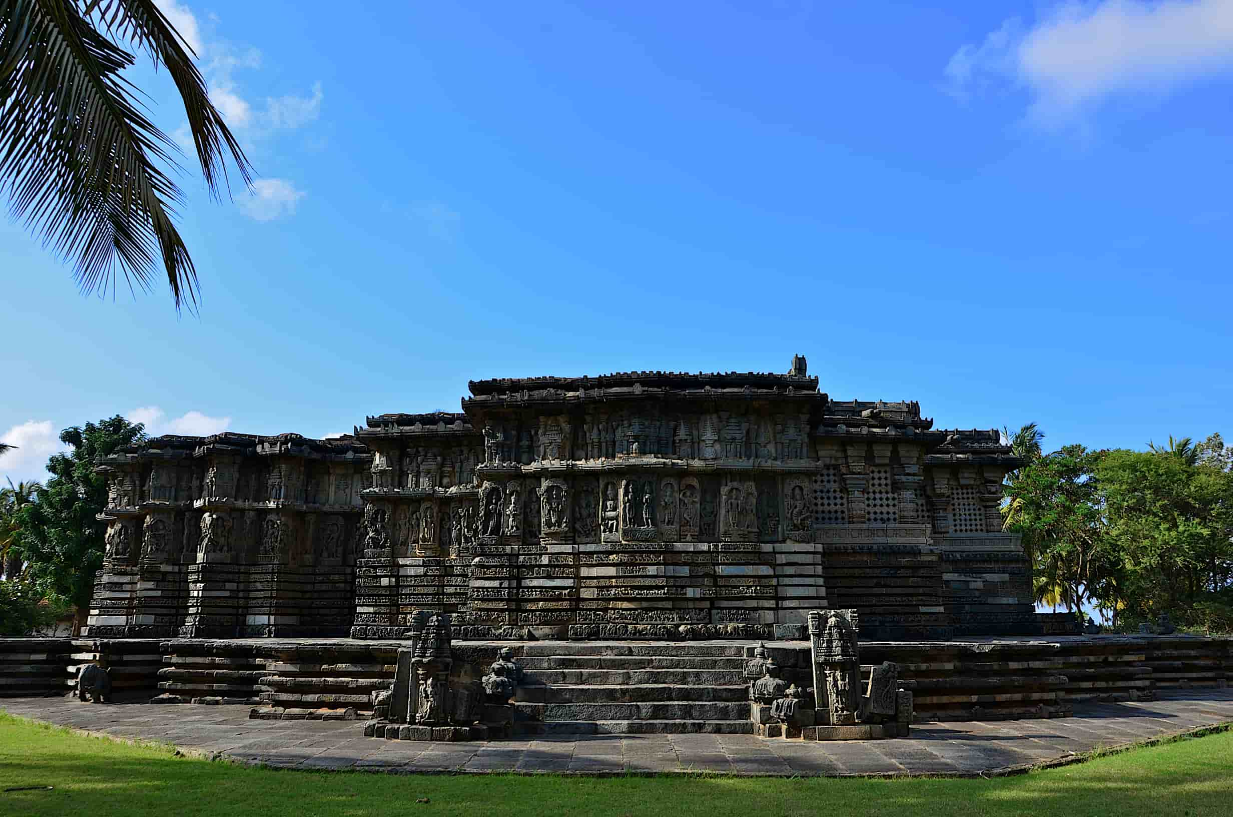 Halebidu Kedareshwara Temple