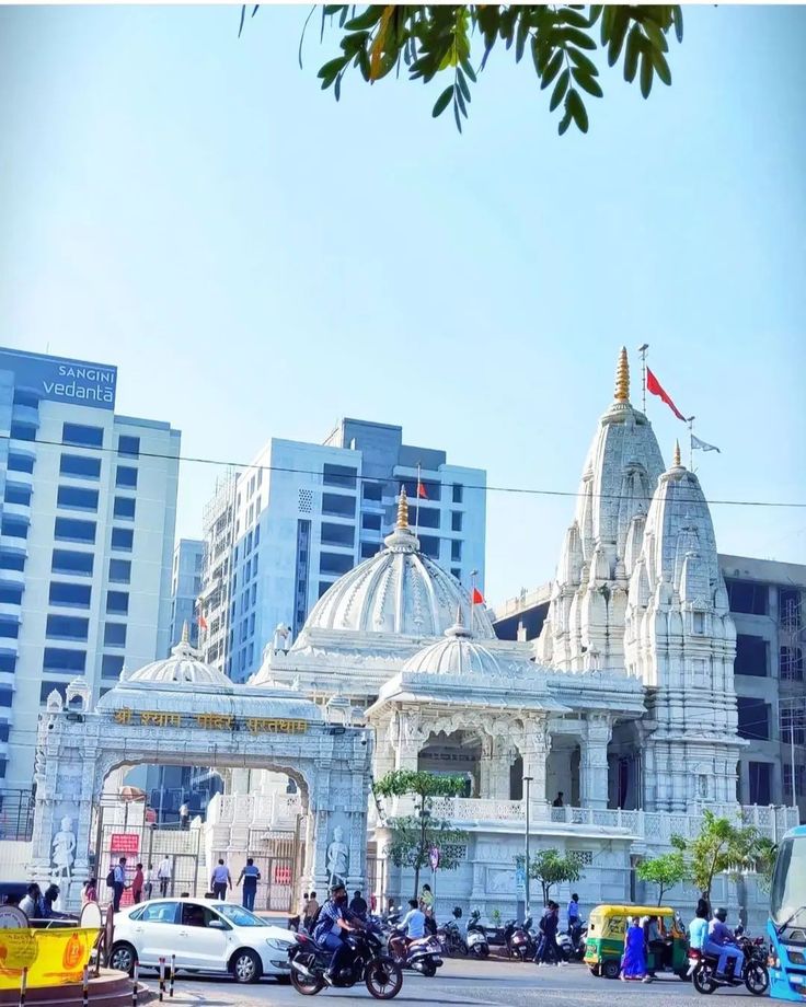 Shree Shyam Baba Mandir - Surat