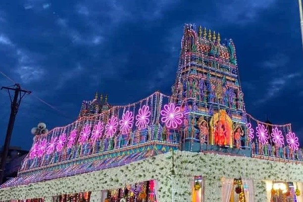 Sri Darbar Maisamma Temple Karwan