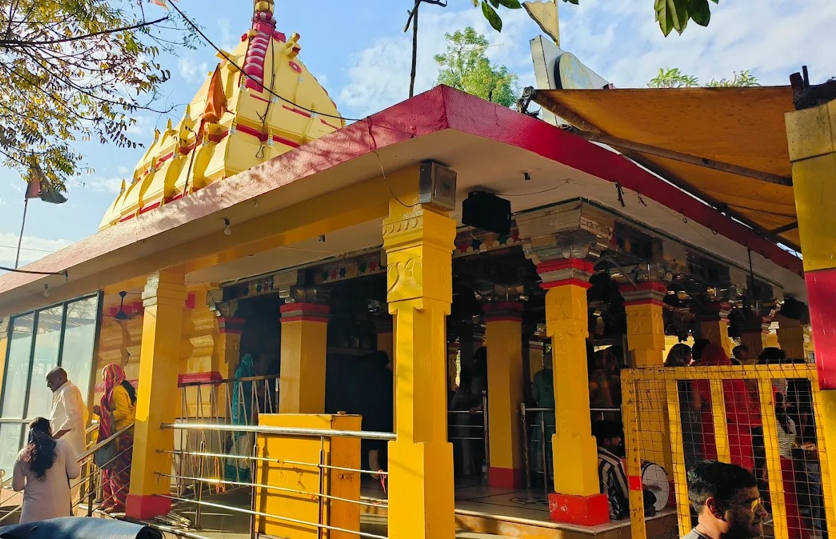 Nalkheda Maa Baglamukhi Mandir