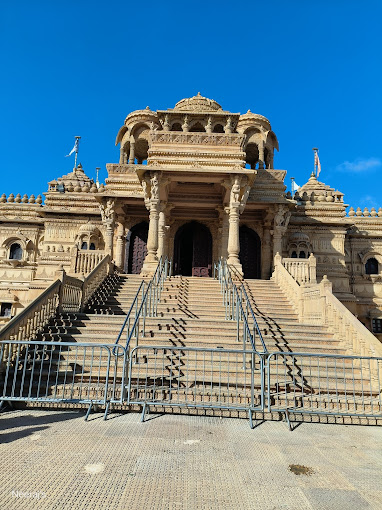 shri sanatan hindu mandir