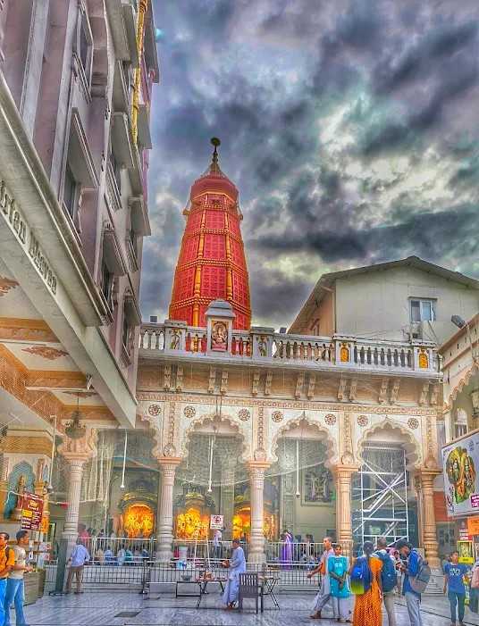 ISKCON Hyderabad - Sri Sri Radha Madanmohan Mandir