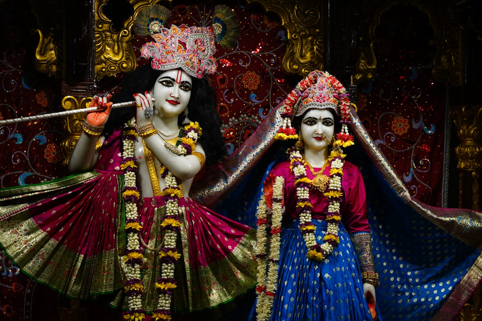 राधे कृष्ण