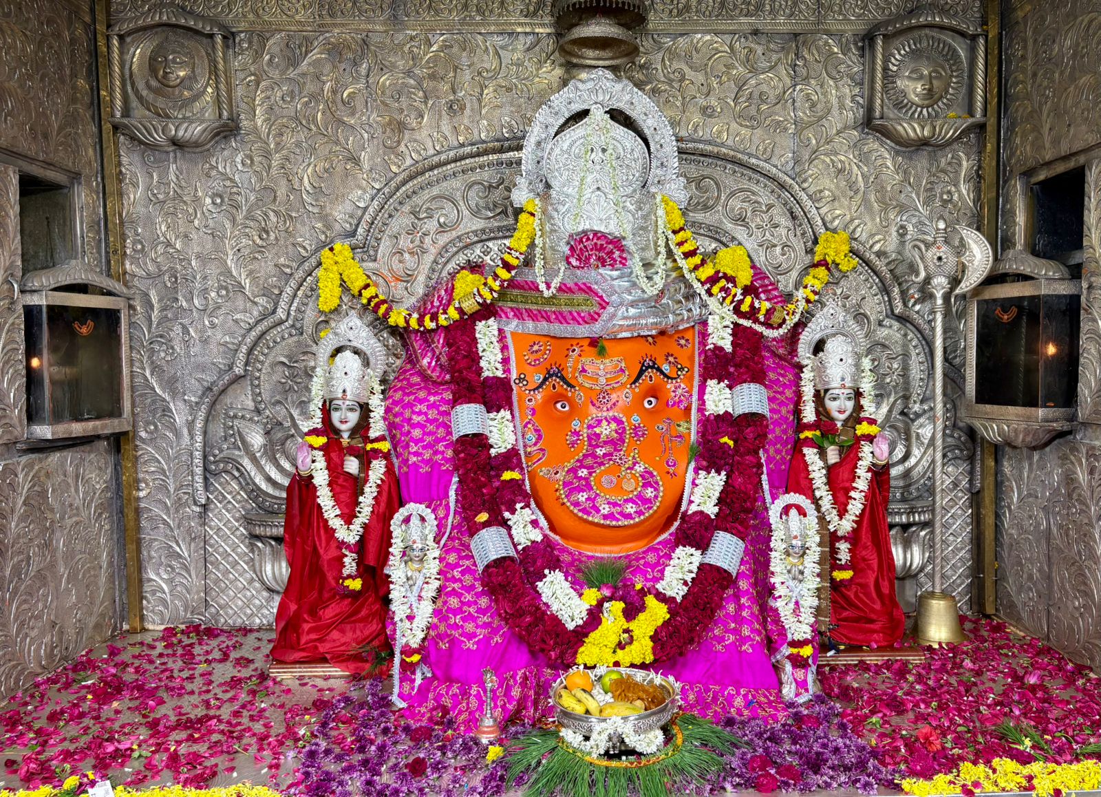 खजराना गणेश नित्य श्रृंगार दर्शन