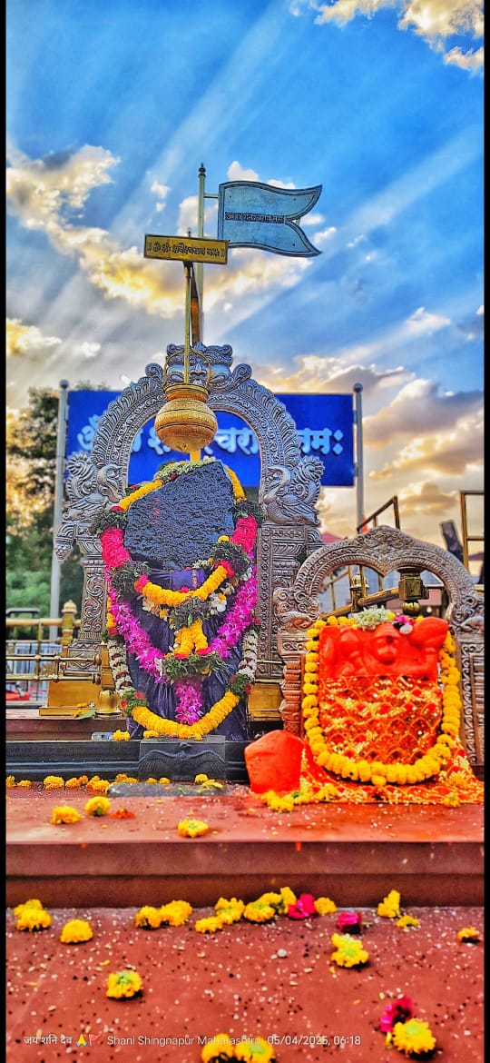 शनि शिंगलापुर नित्य श्रृंगार दशान