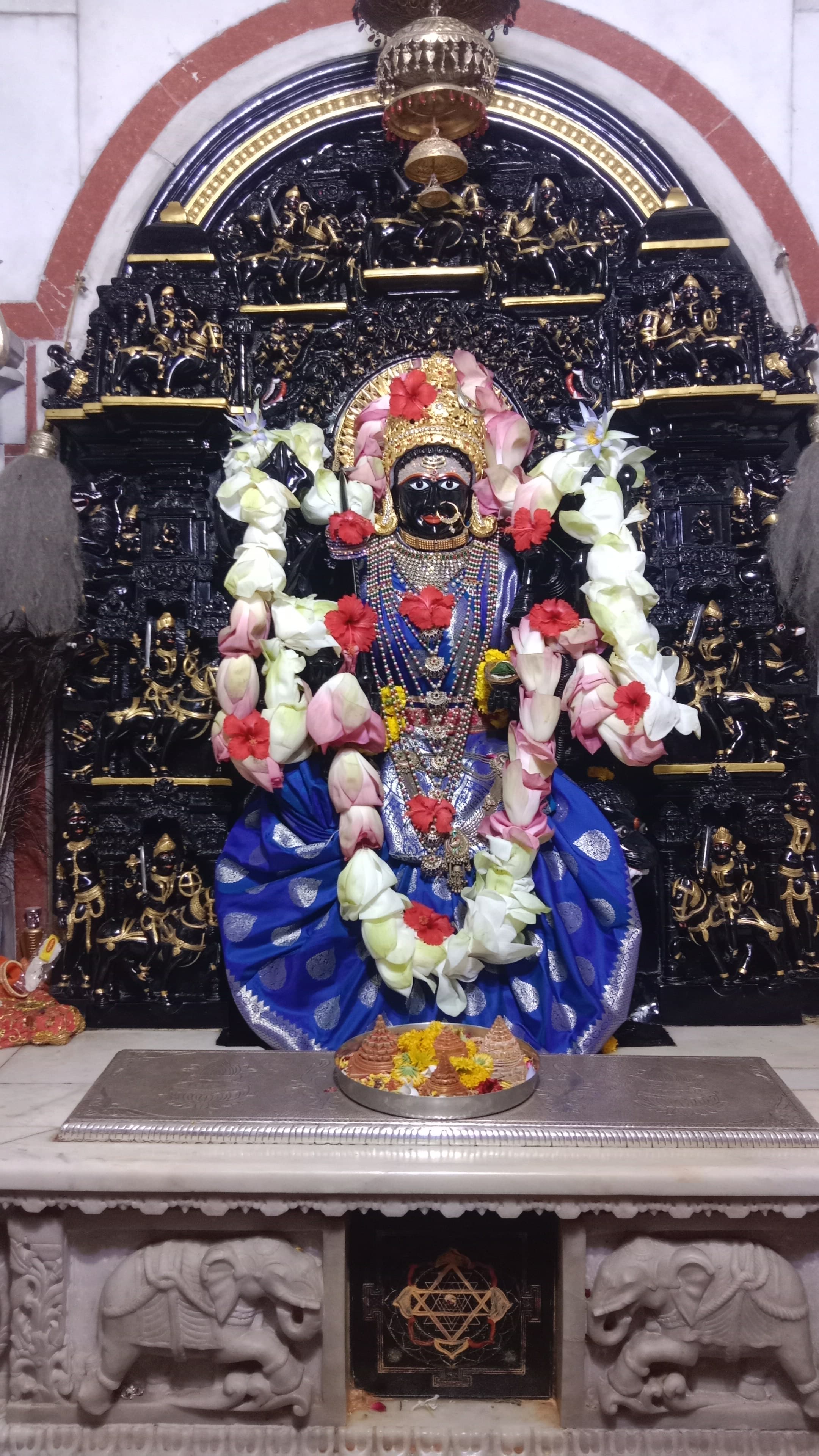 श्री त्रिपुरा सुंदरी दिव्य दर्शन