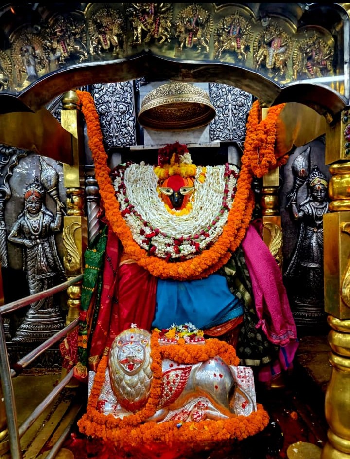माँ विंध्यवासिनी दिव्य श्रृंगार दर्शन