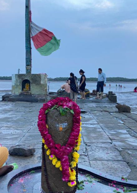 निष्कलंक महादेव दिव्य दर्शन