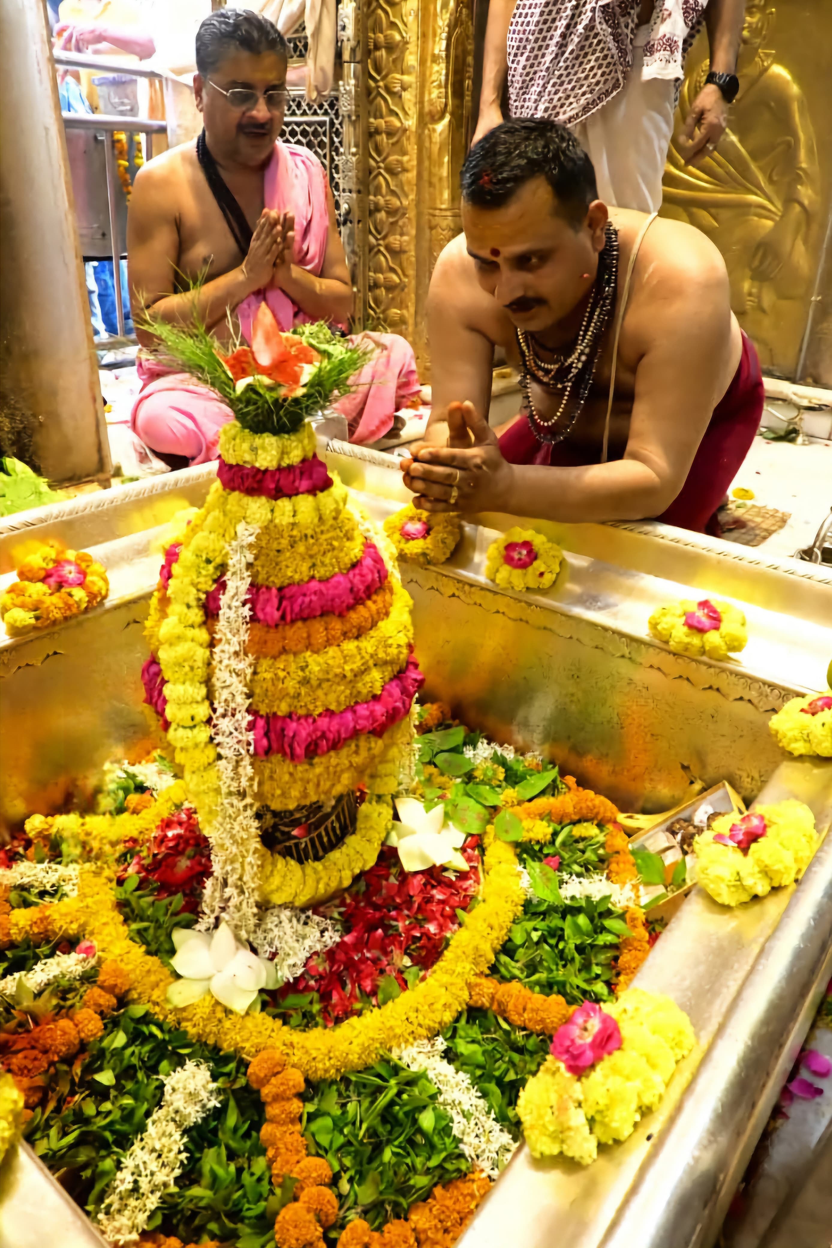 बाबा श्री काशी विश्वनाथ जी अपराह्न भोग आरती दर्शनम्🙏