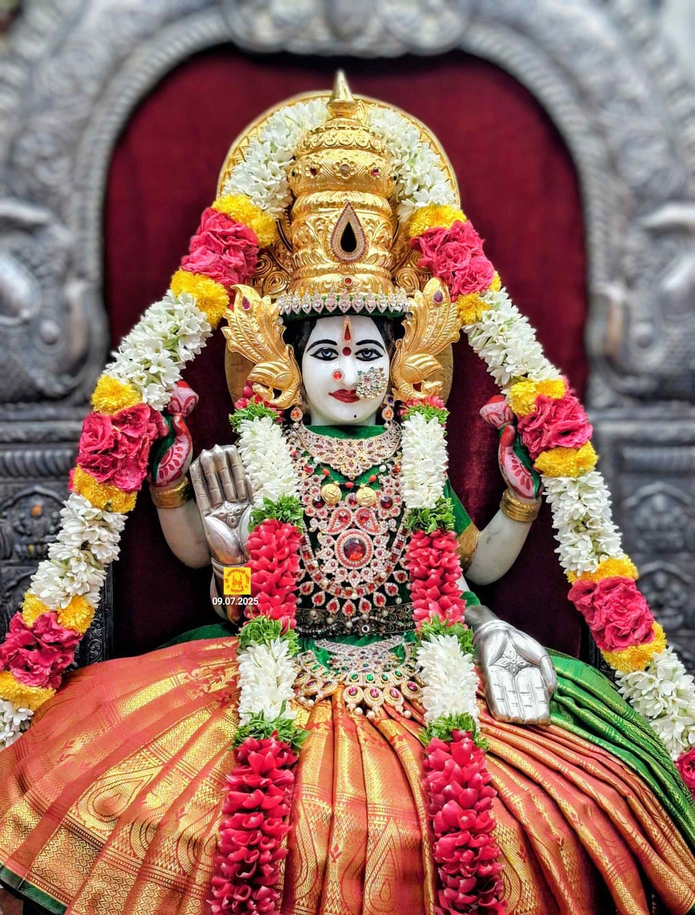 भाग्य लक्ष्मी देवी के दिव्य दर्शन