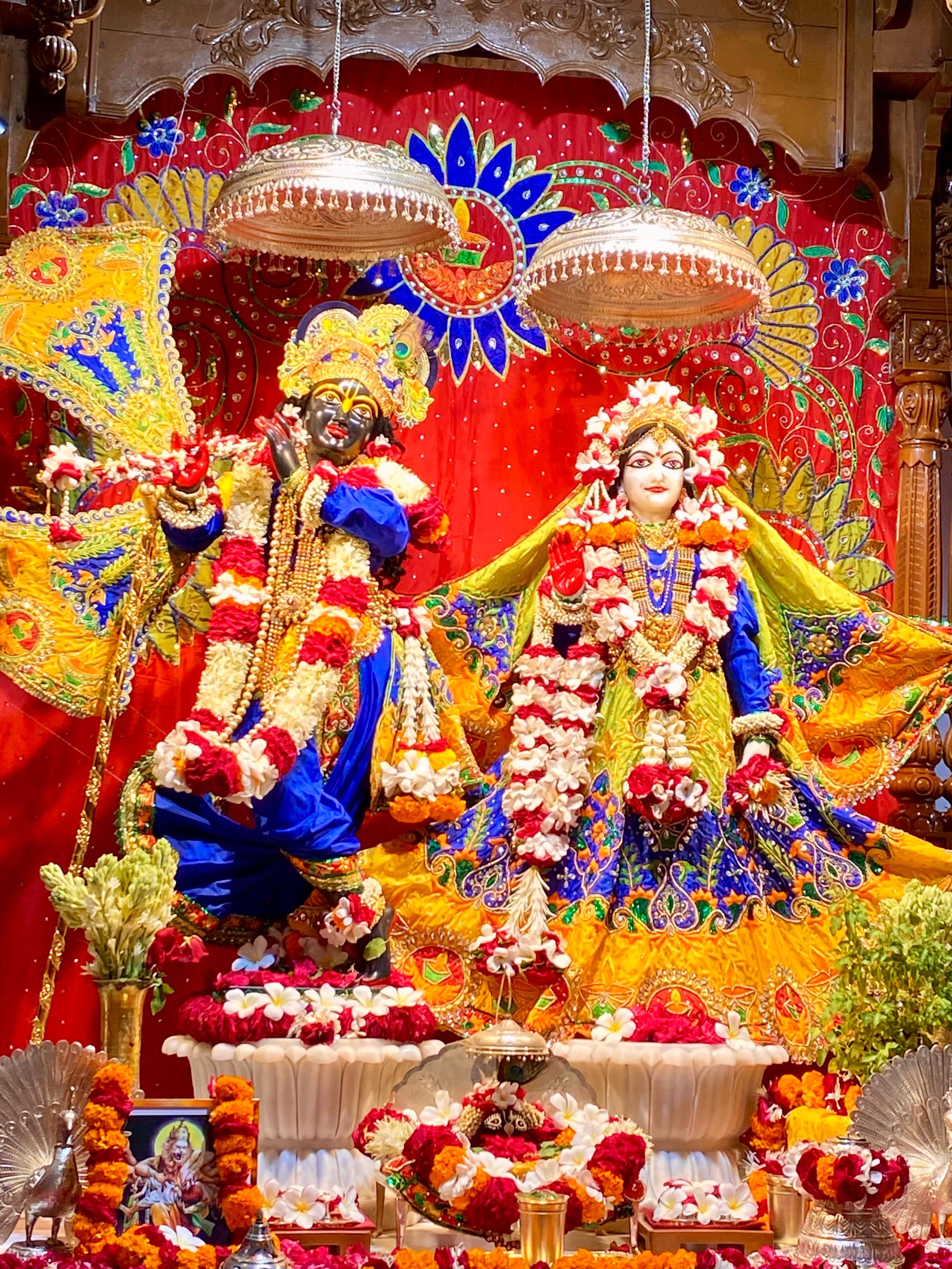 जय राधामाधव