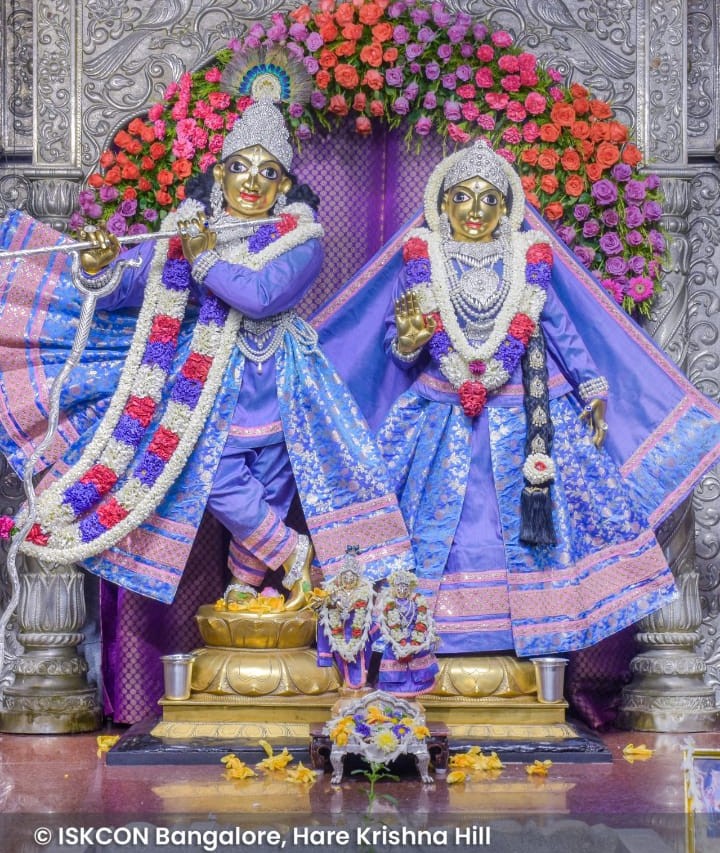 इस्कॉन बैंगलोर श्री राधाकृष्ण नित्य दर्शन