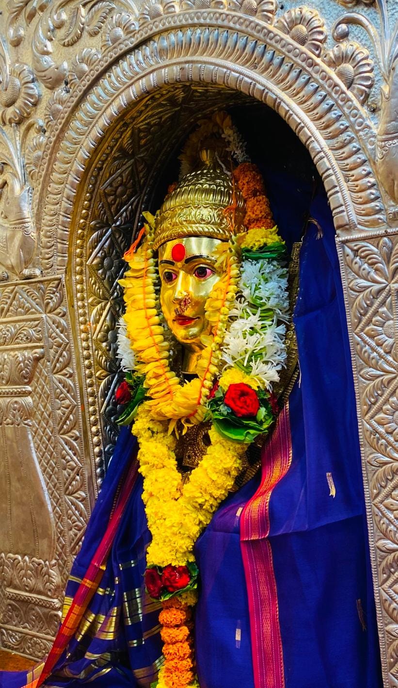 एकवीरा देवी श्रृंगार दर्शन