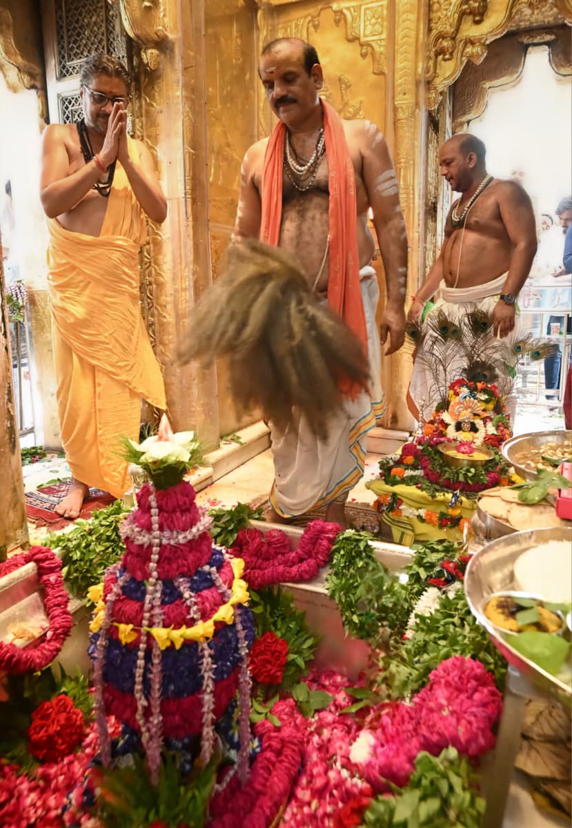 काशी विश्वनाथ महादेव के दर्शन