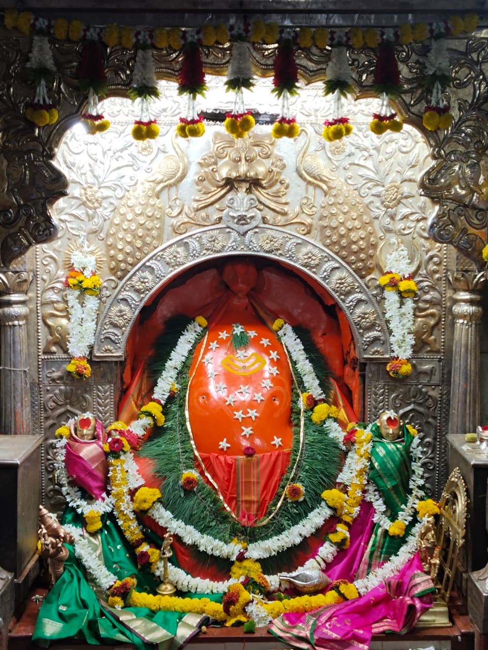मयूरेश्वर गणेश दिव्य श्रृंगार दर्शन