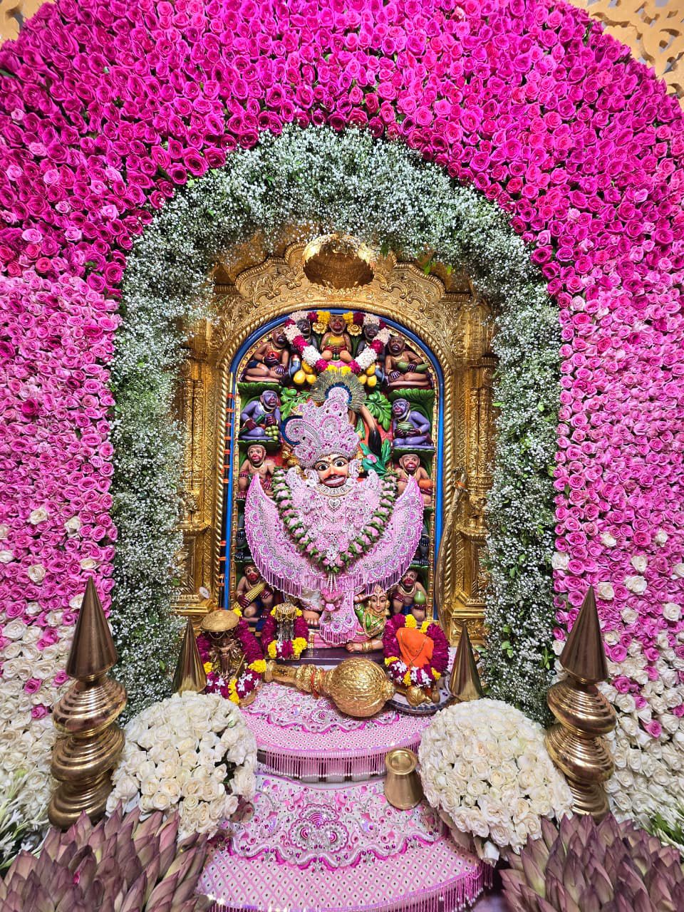 कष्टभंजन देव के दर्शन