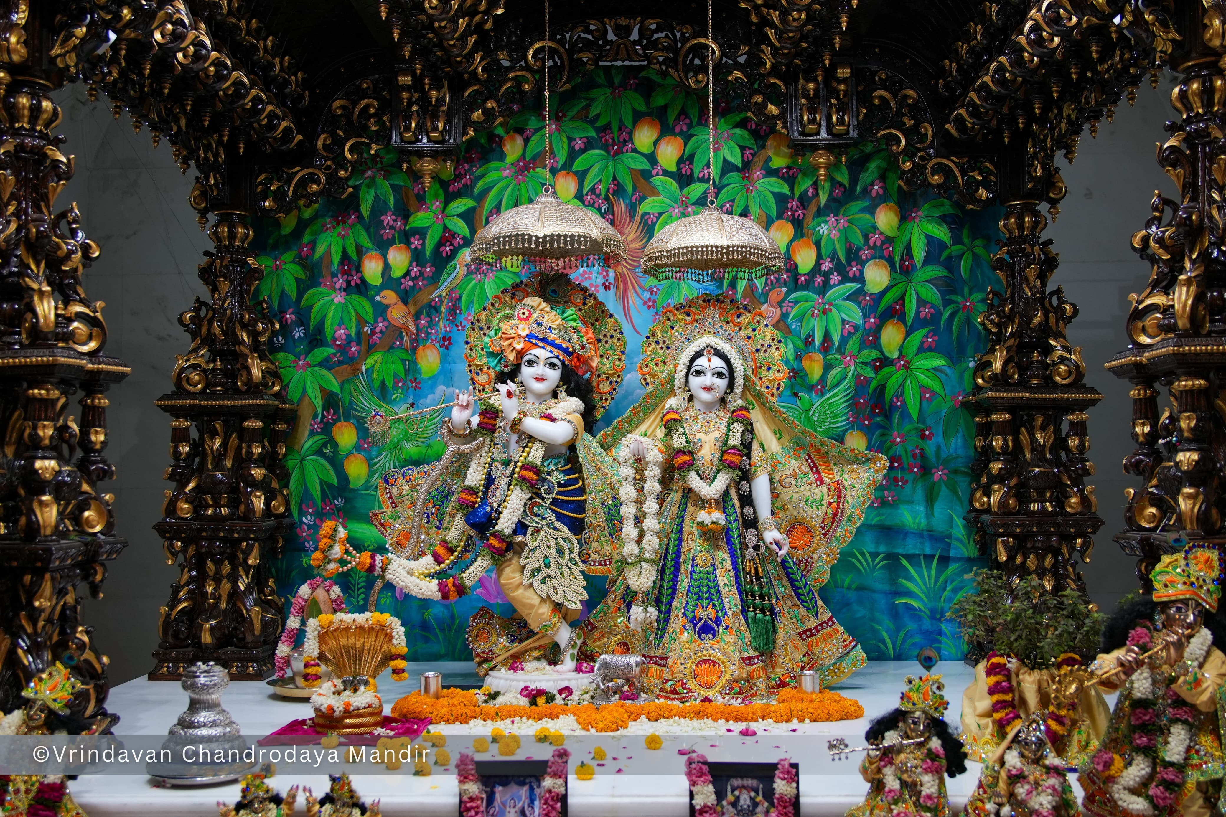 श्री राधे कृष्ण नित्य श्रृंगार दर्शन