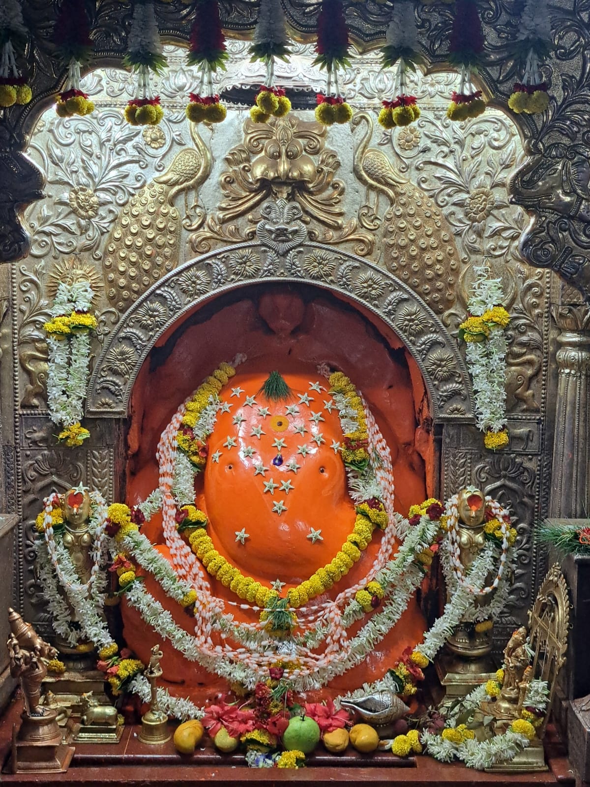 मयूरेश्वर गजानंद दर्शन