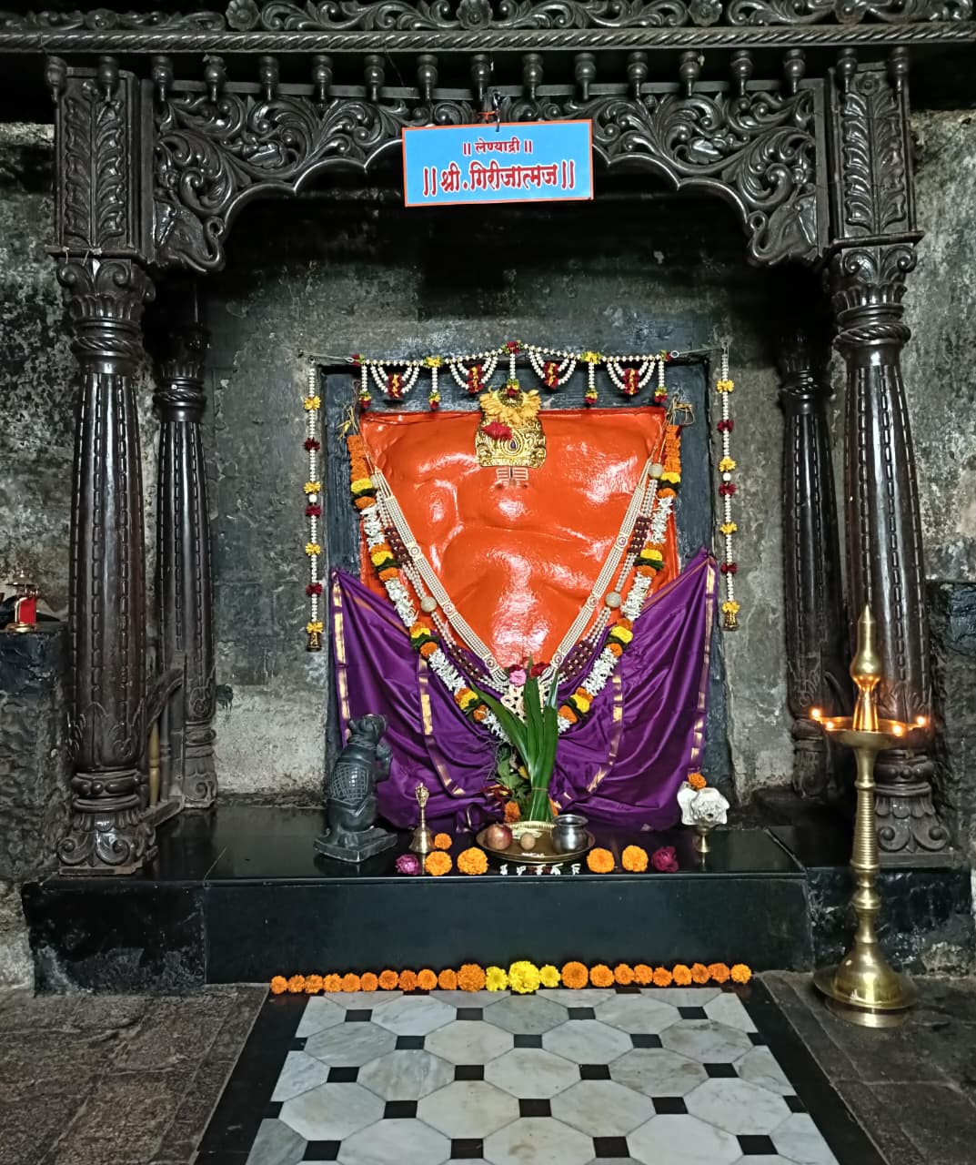 लेन्याद्रि गणपति जी के दर्शन