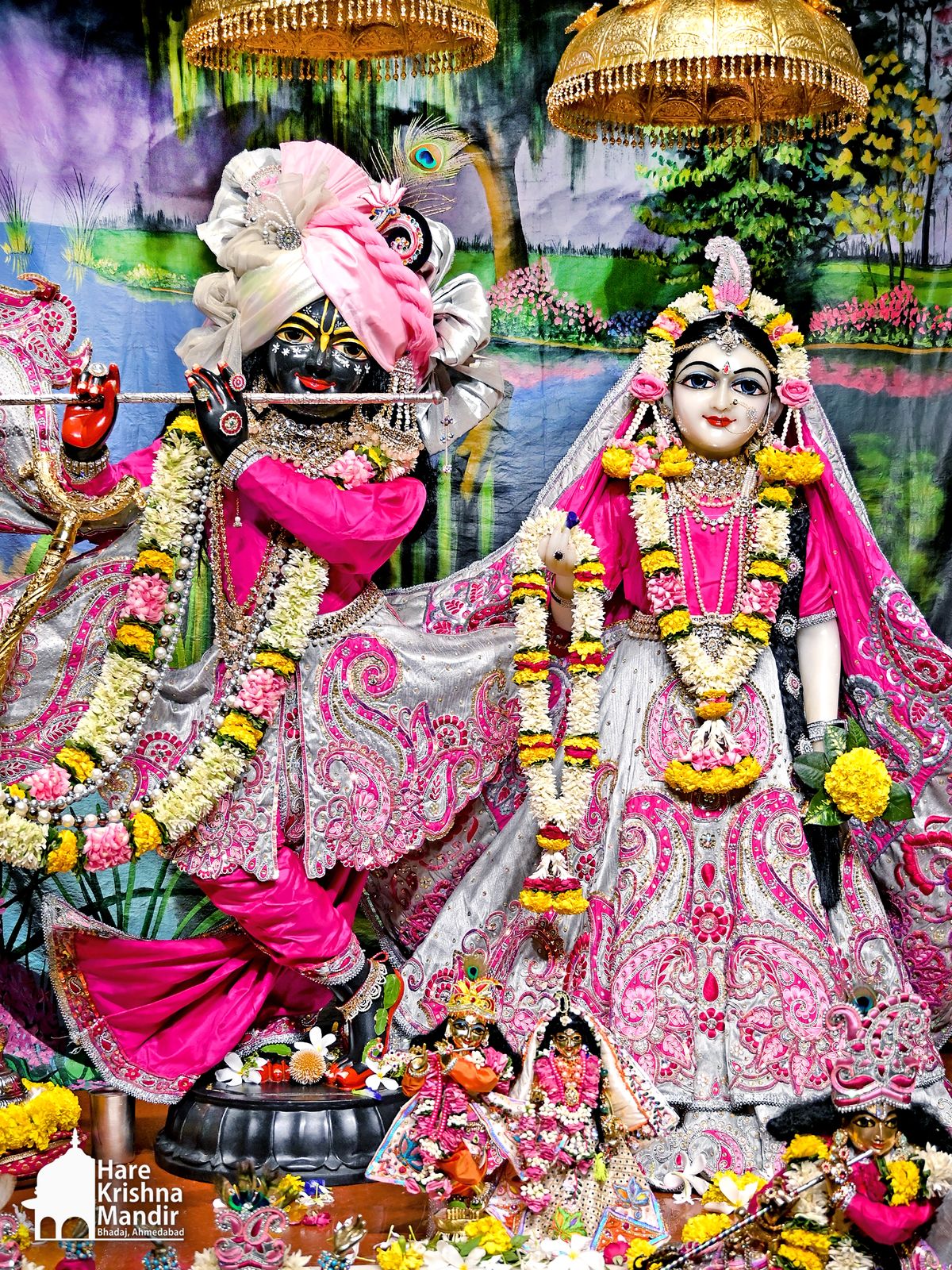 राधे कृष्ण