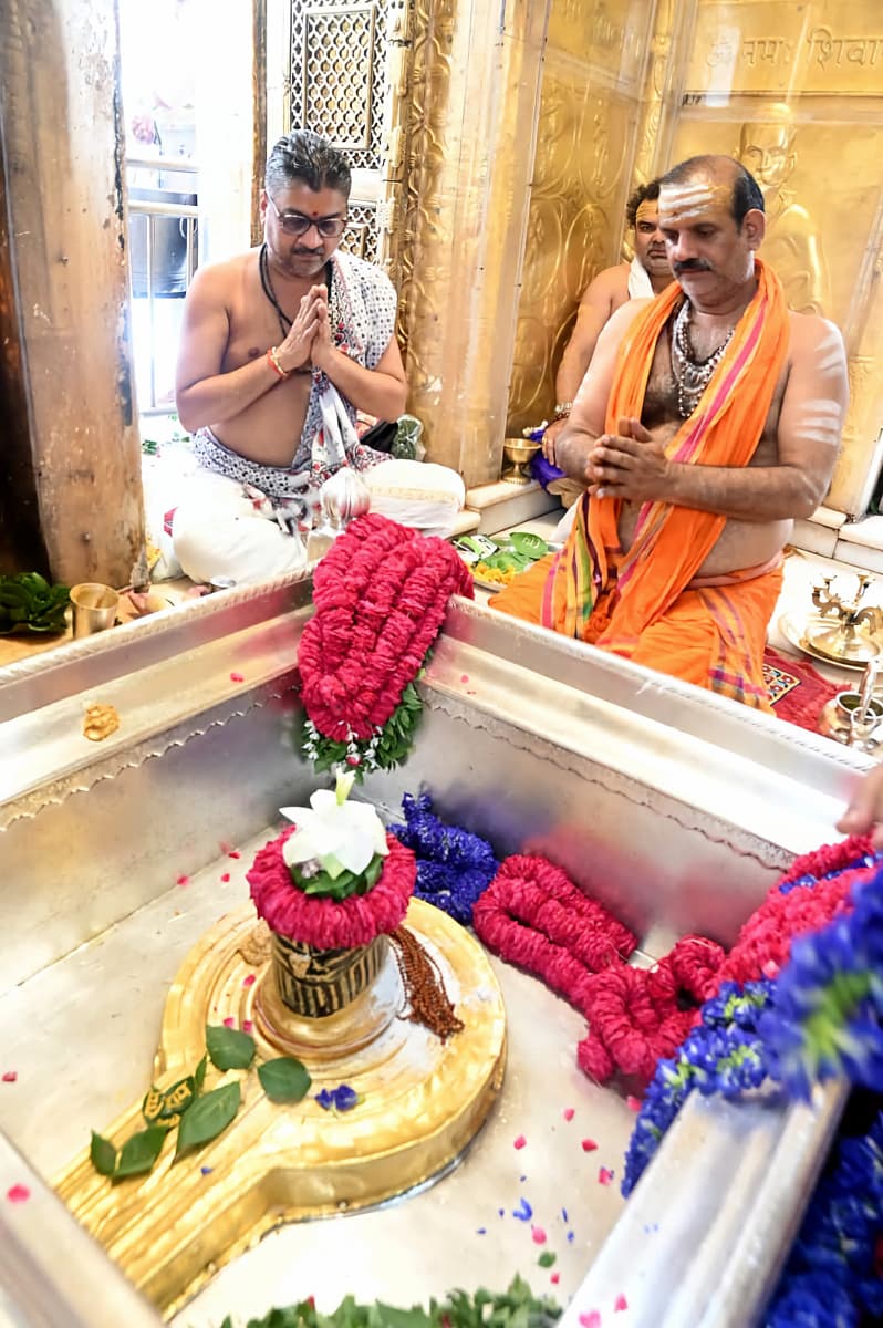 काशी विश्वनाथ जी के दर्शन