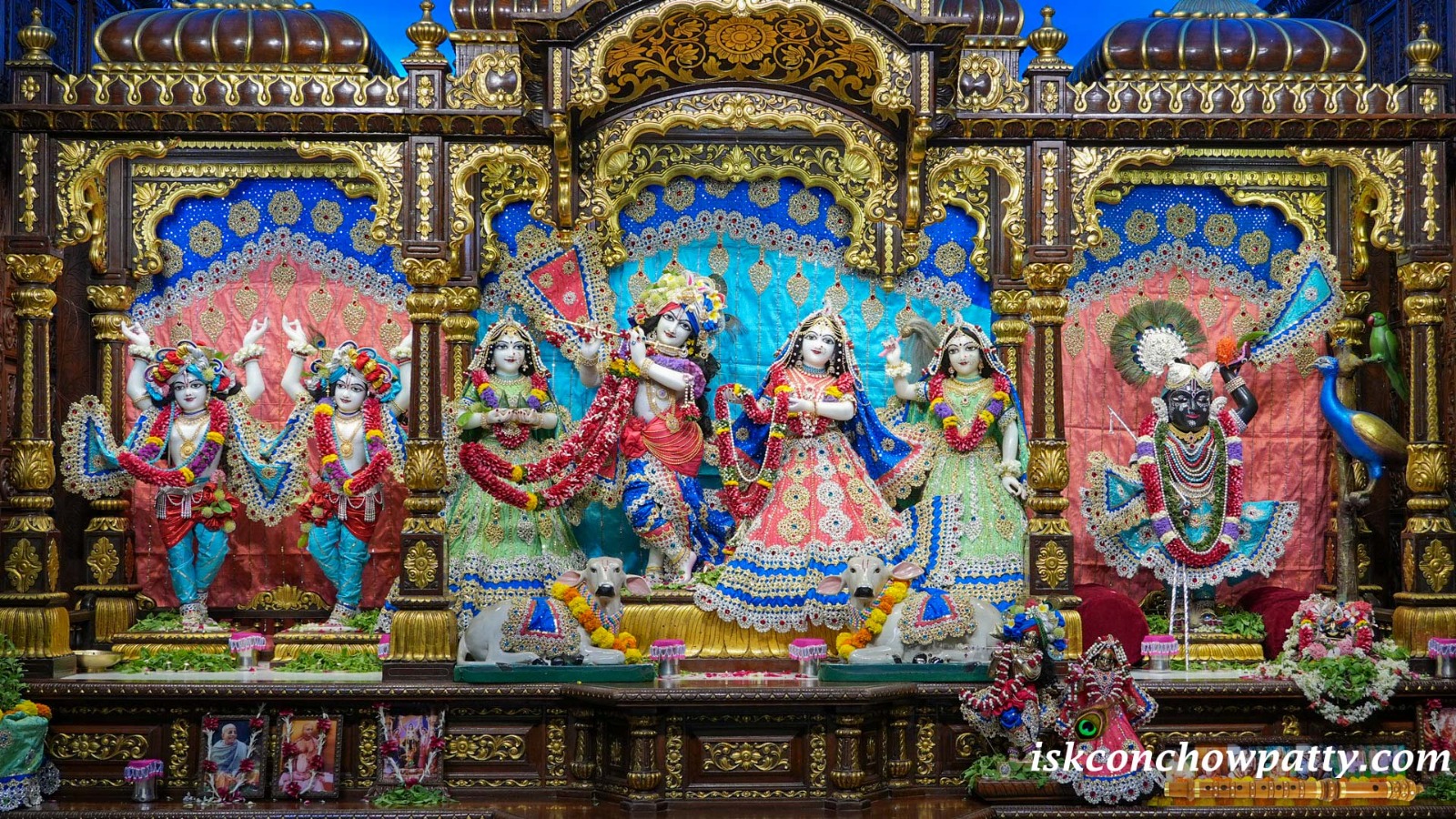 श्री श्री राधा गोपीनाथ जी श्रृंगार दर्शन