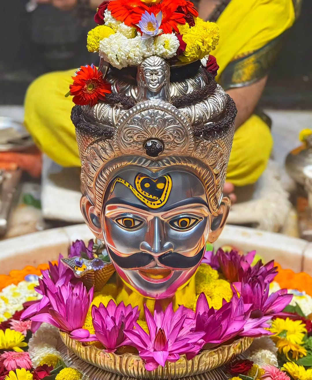 श्री त्रयम्बकेश्वर ज्योतिर्लिंग जी के आज के मंगला आरती श्रृंगार दिव्य दर्शन