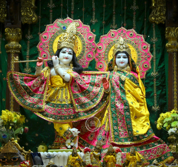इस्कॉन जुहू मंगल दर्शन