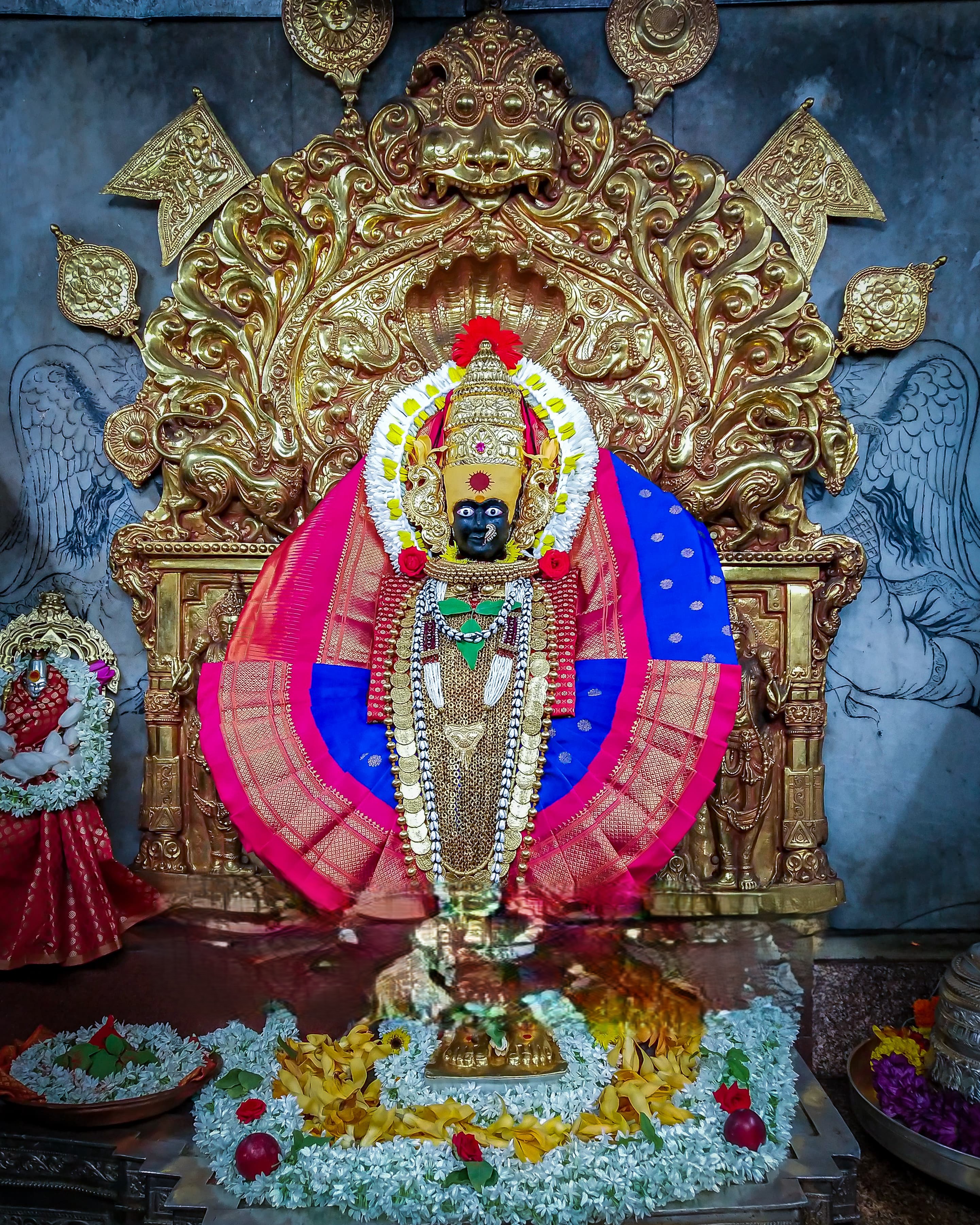 महालक्ष्मी माता के दर्शन